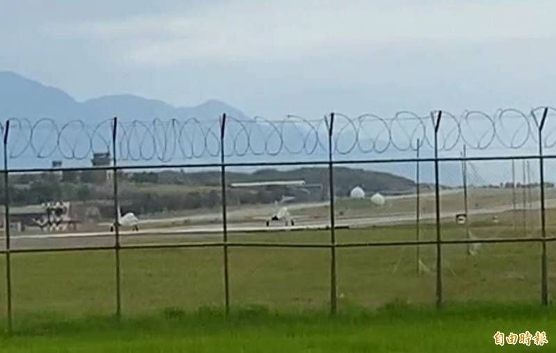 天安特檢結束 空軍志航基地F-5F雙座戰機升空復飛