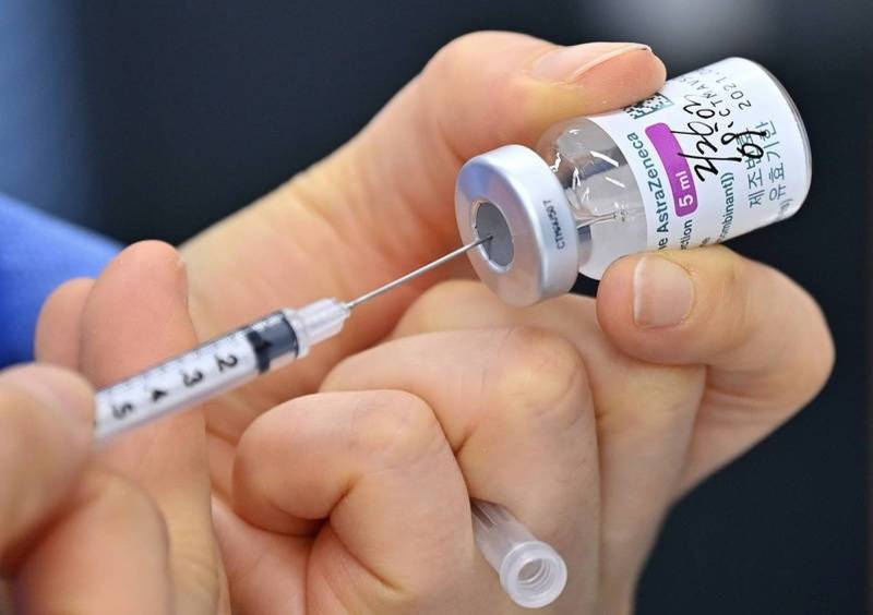 歐盟藥品管理局（EMA）將血栓列為阿斯特捷利康（AZ）疫苗的「極罕見」副作用。（歐新社）