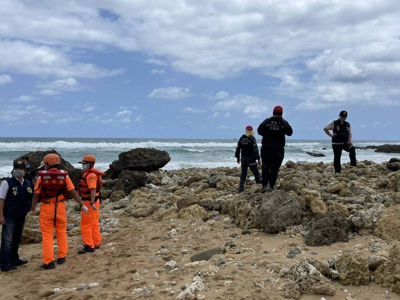 劉男屍體今日於風吹沙尋獲。（民眾提供）