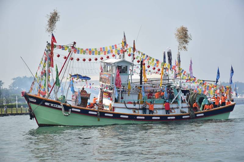 林園鳳芸宮媽祖海巡，將為高雄及台灣祈福。（高雄市政府提供）