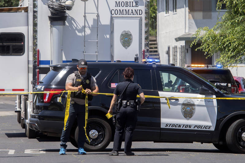 美國加州傳出2名員警接連在執勤時遭嫌犯射殺。（美聯社）