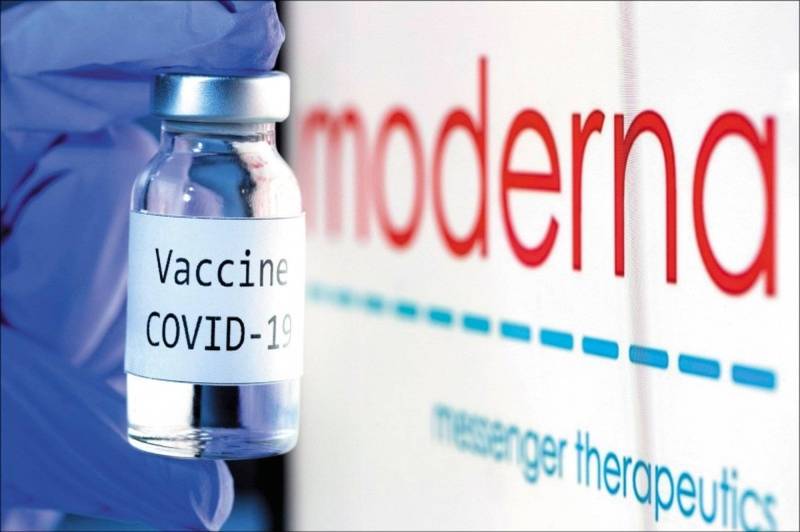 莫德納藥廠在今天寄送台灣一批疫苗的檢驗試劑，供食藥署檢驗封緘使用。圖為莫德納疫苗。（法新社）