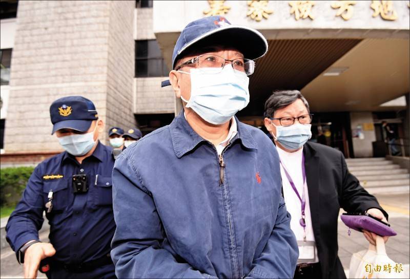 台北市議員潘懷宗被依貪污治罪條例中利用職務上機會詐欺取財罪起訴。