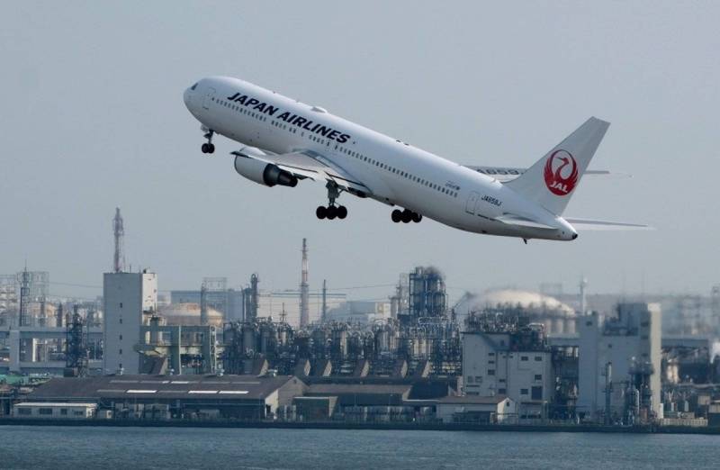 日本航空證實，接獲委託明天下午自日本載運AZ疫苗來台；日航明天只有JL 809航班會抵達桃園機場，預計下午2點40分降落。（資料照，日航提供）