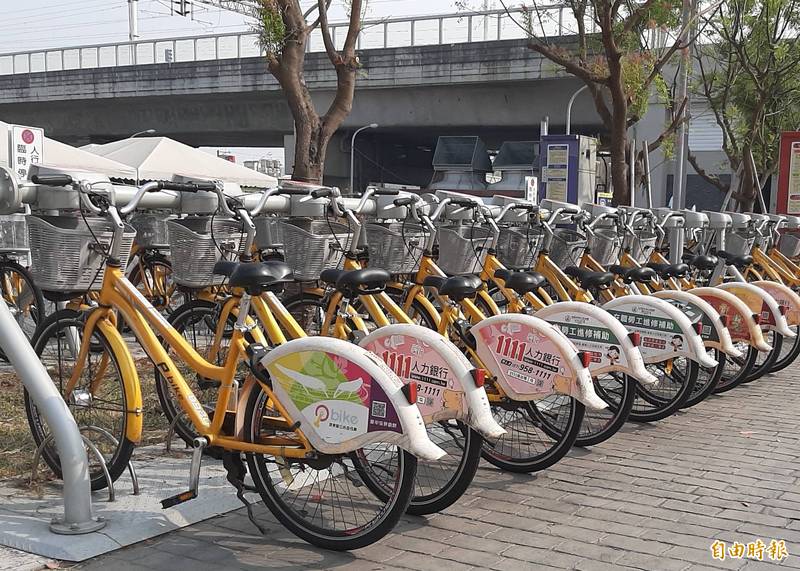 屏東公共自行車使用率腰斬。（記者侯承旭攝）