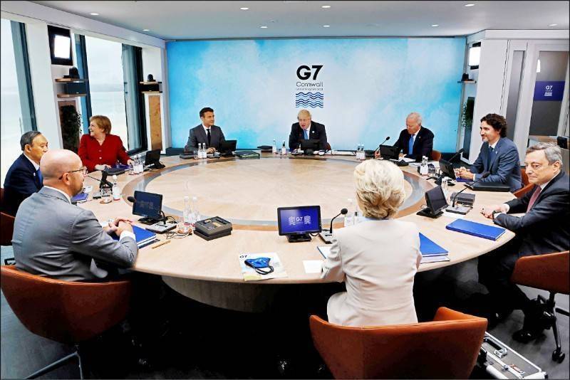 中國嗆G7不得干涉台灣問題 賴瑞隆：惡鄰居整天拿棍棒要打人 - 政治 -