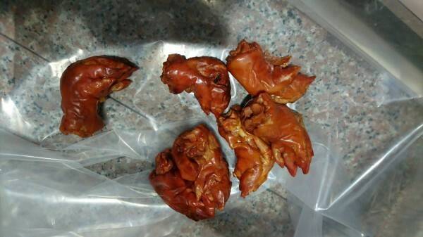 中國豬肉等肉製品不能私自郵寄來台。(資料照,防檢局提供) 中國豬肉等肉製品不能私自郵寄來台。(資料照,防檢局提供)