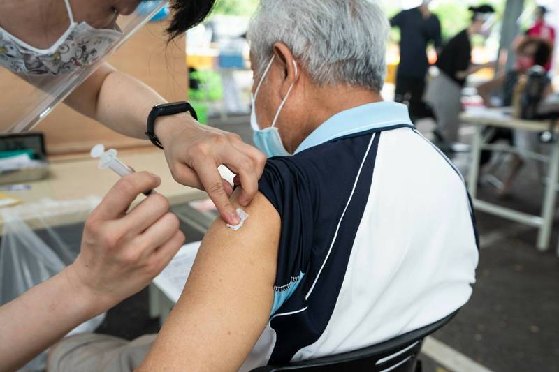 新竹市疫苗殘劑施打，統一控管、造冊通知以維持公平性。（新竹市政府提供）