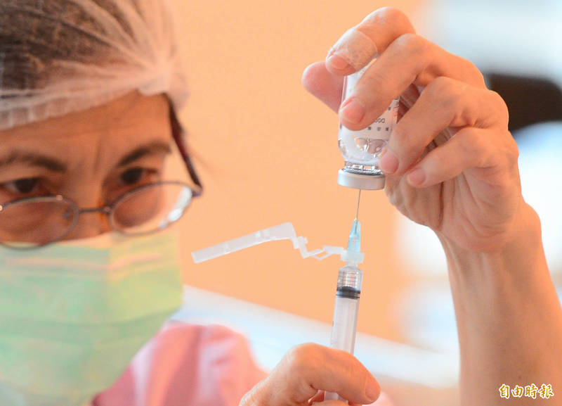 日本宣布再援助台灣100萬劑疫苗，呂秋遠表達感謝。圖為AZ疫苗示意圖，與本文無關。（資料照）