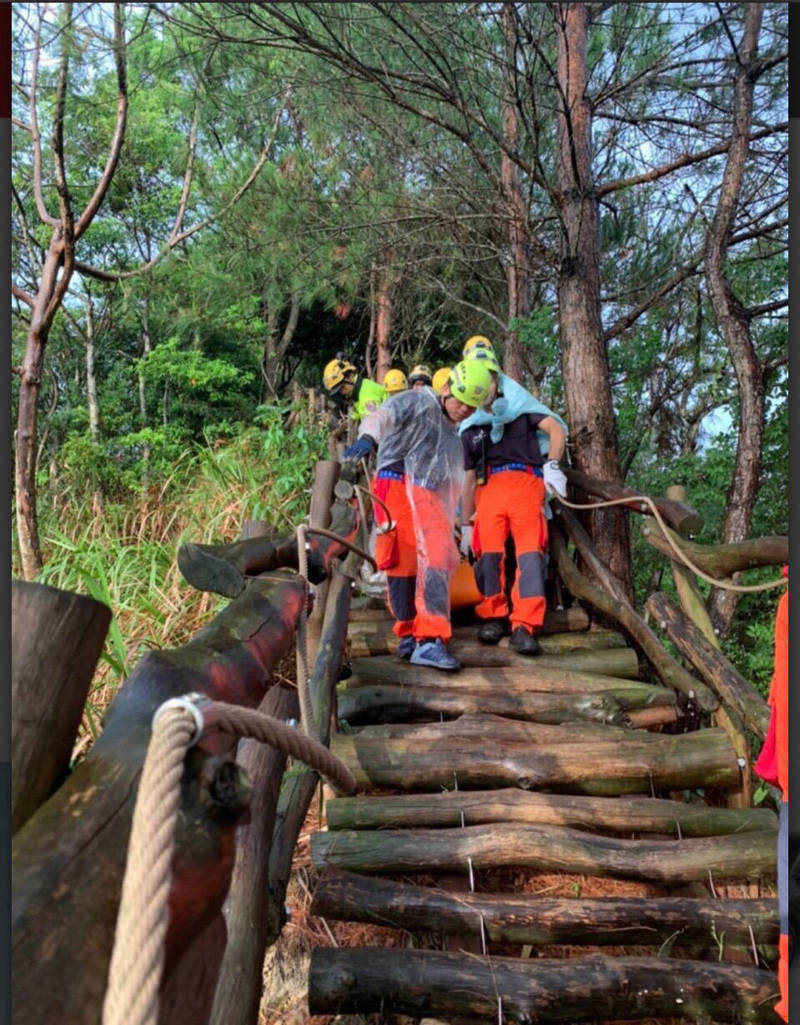 台中大叔偷爬大坑步道還喝酒 頭部撕裂傷面臨至少6萬罰款 - 社會 - Vimarsana News