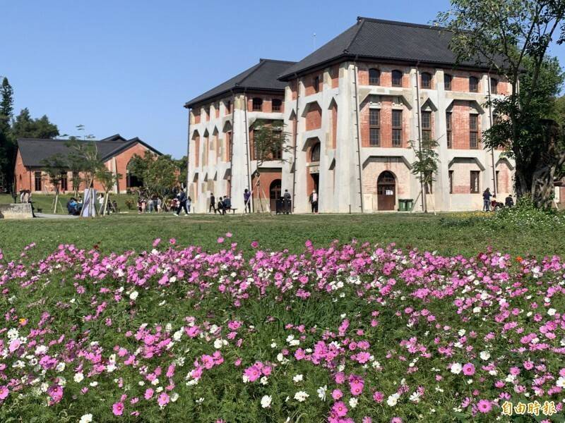 中央暫定7月12日三級警戒解除，夜市微解封倒數，台南市不排除研擬開放戶外館場。（資料照）