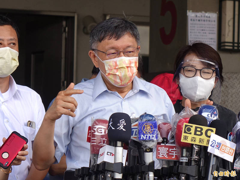 民進黨立委高嘉瑜今（9日）在臉書踢爆，台北市市場攤商疫苗施打有漏洞，她抨擊台北市政府「勿重蹈環南市場的覆轍」，應將相關攤商列入第一波疫苗施打。（資料照）