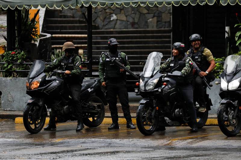 委内瑞拉的安全部队与武装帮派份子在首都加拉斯加发生街头暴力冲突。图为特种部队在委内瑞拉巡逻。（路透）(photo:LTN)