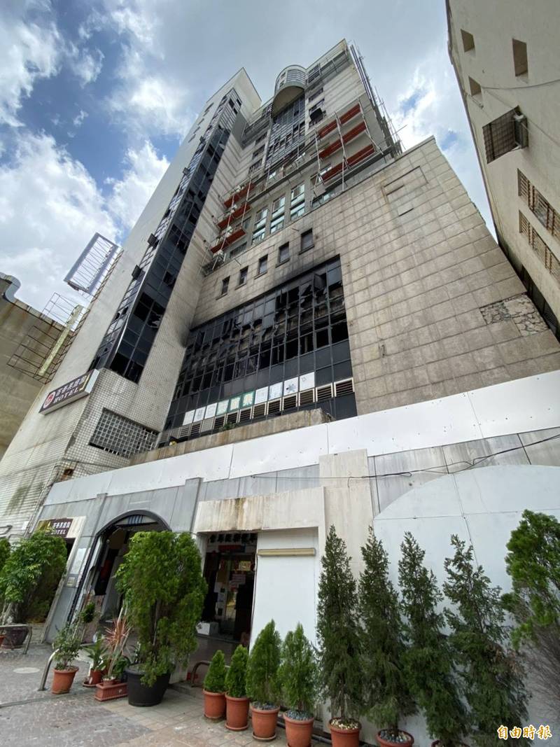 喬友大火勇消陳志帆15日出殯靈柩覆蓋國旗 消防旗 社會 自由時報電子報