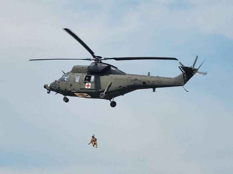 南韓陸軍醫療直升機墜落 5人受傷送醫