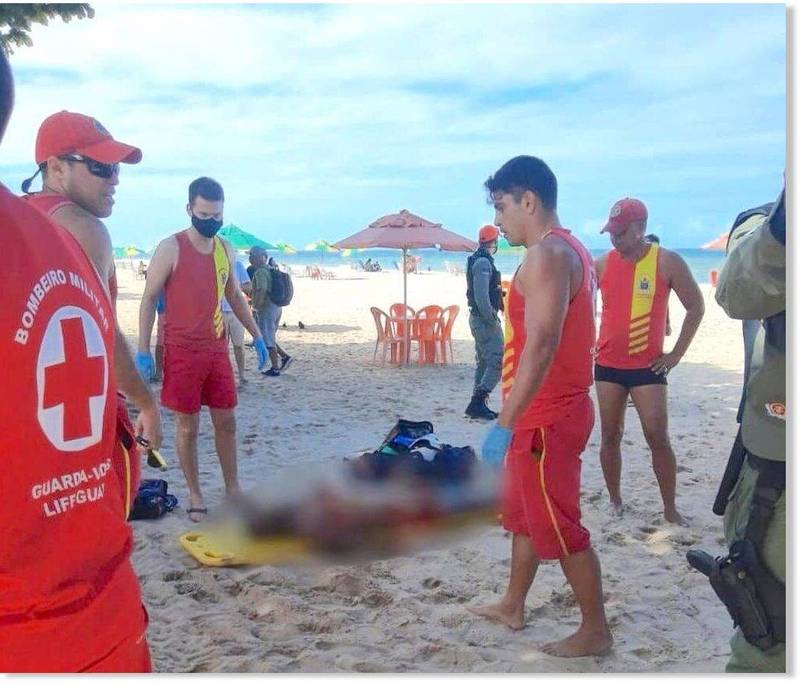 巴西一名男子冲向海中小解，意外被鲨鱼咬死。（翻摄自推特）(photo:LTN)