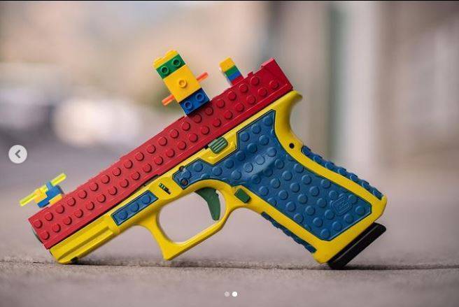 美國槍枝製造商賣「樂高造型手槍」  樂高要求停售