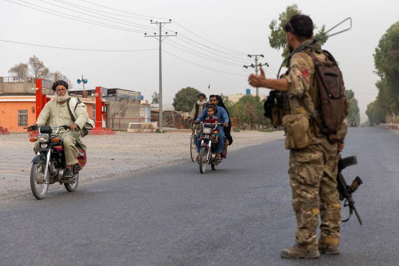 塔利班宣布已經攻占連接阿富汗及巴基斯坦的重要樞紐。（路透）