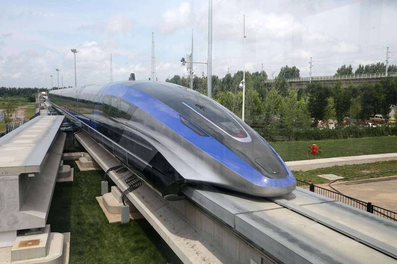 中国中车宣布，自行研制、标榜拥有完全智慧财产权的磁浮列车系统20日在青岛成功完成生产，并声称是世界首款设计时速达600公里的磁浮列车。（中央社）(photo:LTN)