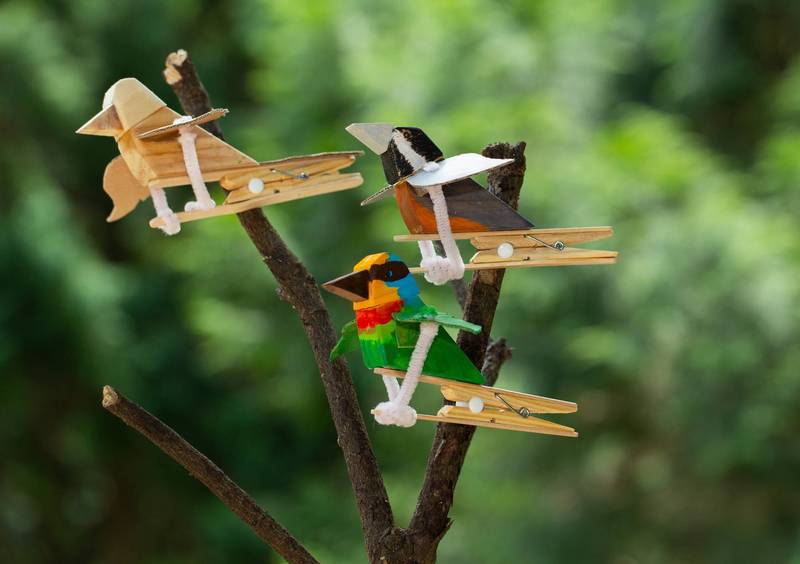 鳥類造型木頭玩具。（圖由東勢林管處提供）