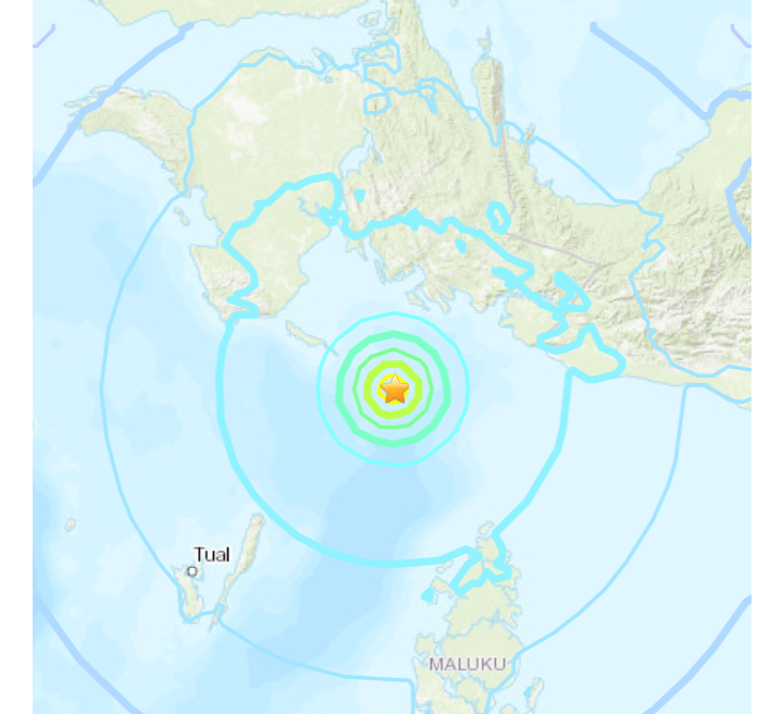印尼發生芮氏規模5.9地震，震源深度僅13公里。（圖擷自USGS網站）