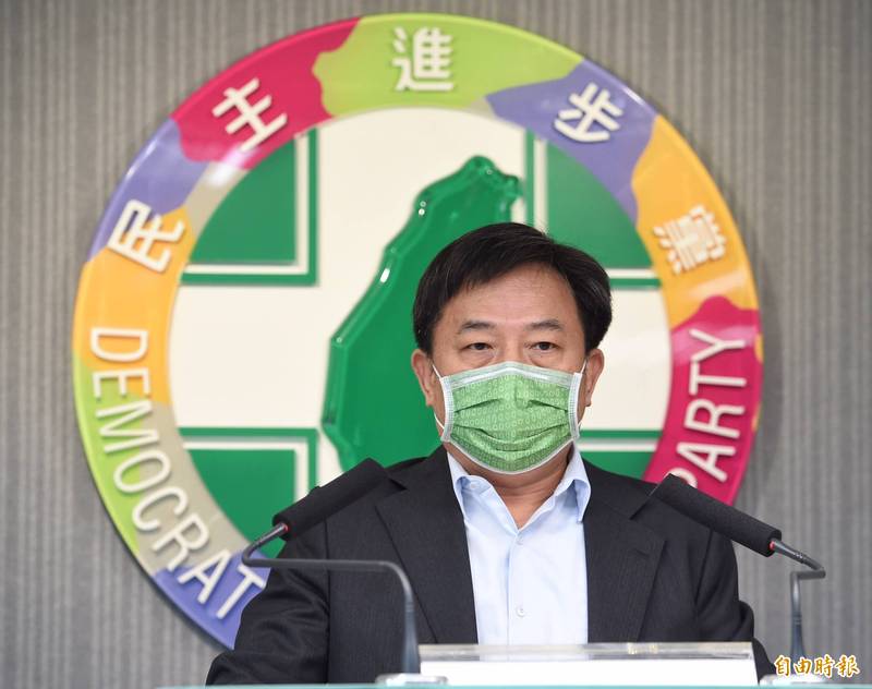 民進黨秘書長林錫耀今在民進黨中執會上提及，最新民調顯示超過六成支持發放五倍券。（資料照，記者劉信德攝）