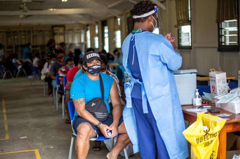 太平洋岛国斐济今天开始实施「不打疫苗，就没工作」政策，未接种疫苗的公务人员会在今日起强制休假，若到11月前再不打，将面临离职。（法新社）(photo:LTN)