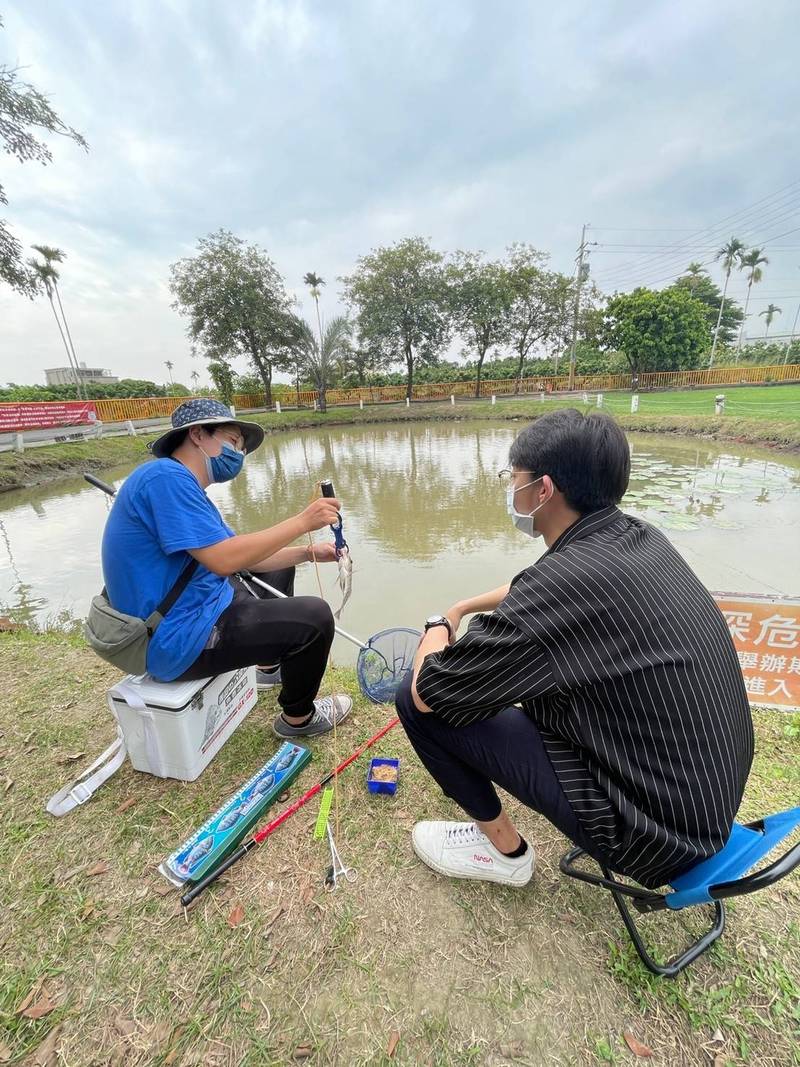 台中市寶熊漁樂碼頭推出「戶外釣魚體驗」遊程！（圖由寶熊漁樂碼頭提供）