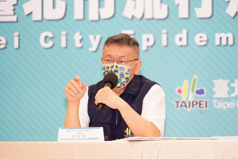 民眾黨主席、台北市長柯文哲今表示，當年海選不分區立委時有討論過「2年條款」，但最後並未定案、也未寫成SOP，所以目前並無此規劃。（台北市政府提供）