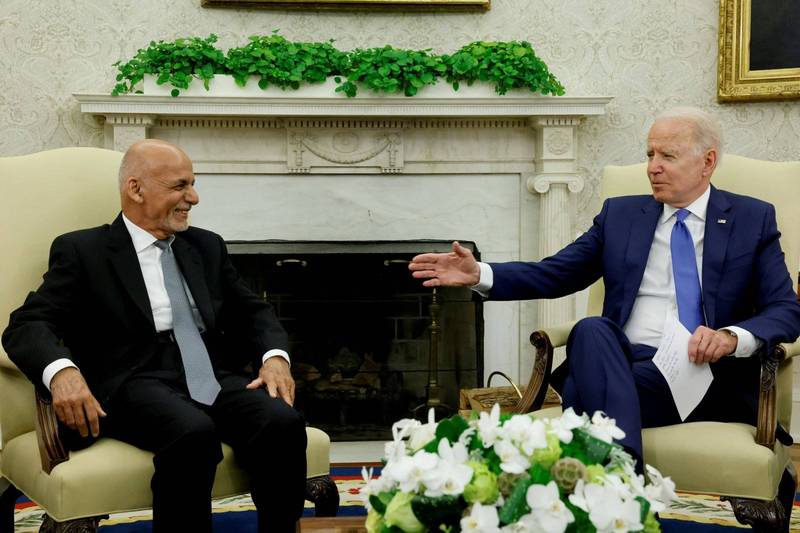 《路透》公布拜登与前阿富汗总统贾尼的通话内容。图为两人在6月25日于白宫会面。（路透）(photo:LTN)