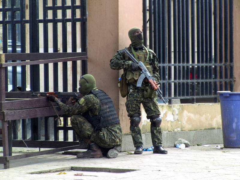 西非国家几内亚爆发军事政变，随后军队与宪兵在总统府爆发枪战。（路透）(photo:LTN)
