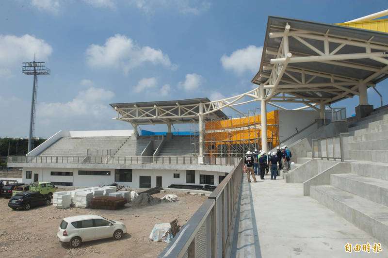 外埔國際慢壘運動園區預計明年中完工啟用。（記者張軒哲攝）