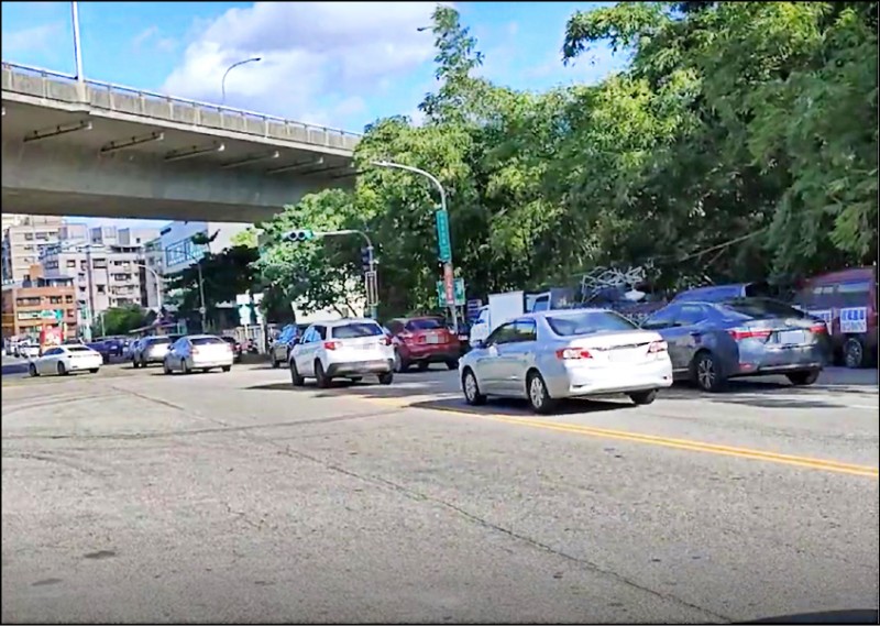 汐止橫科路調整號誌秒數車流更順暢 生活 自由時報電子報