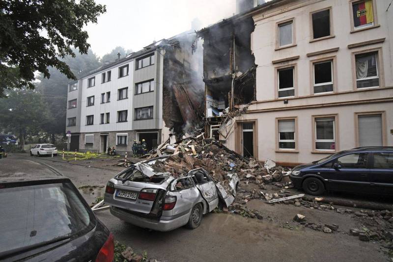瑞典第二大城哥特堡一處公寓發生爆炸，大約有25人被送往醫院治療。（圖擷自@thaibahtbag推特）