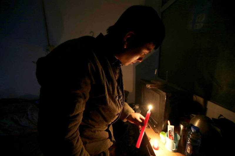 北京部分地區宣布今（28日）起至10月8日，將執行停電計劃。（路透）