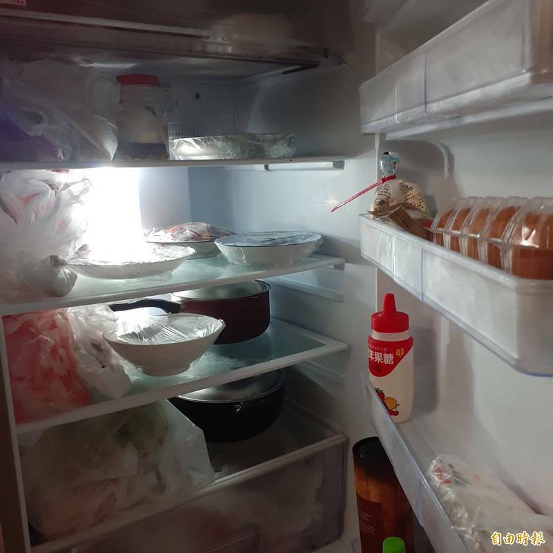 一名清大生以1800元收購二手冰箱，再馬上以3500元「當沖」賣給另名學弟。示意圖。（資料照）
