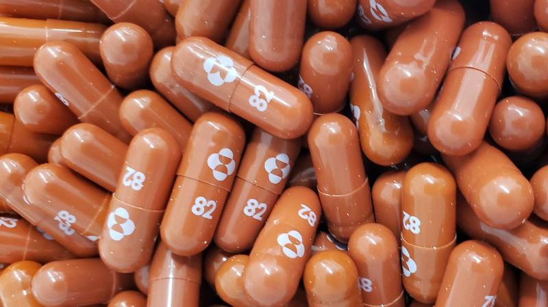 美國默沙東藥廠昨日公開了與Ridgeback Biotherapeutics共同研發的口服抗武肺藥物「molnupiravir」的臨床數據，據稱在降低致死率方面有最高50％的效力。（法新社）