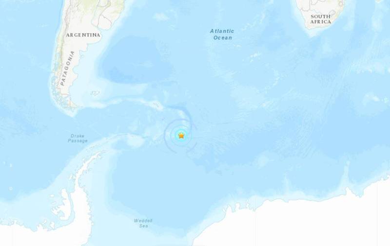 南大西洋的南桑威奇群島，在台灣時間今上午11點54分發生規模6.2的地震。（圖擷自USGS）
