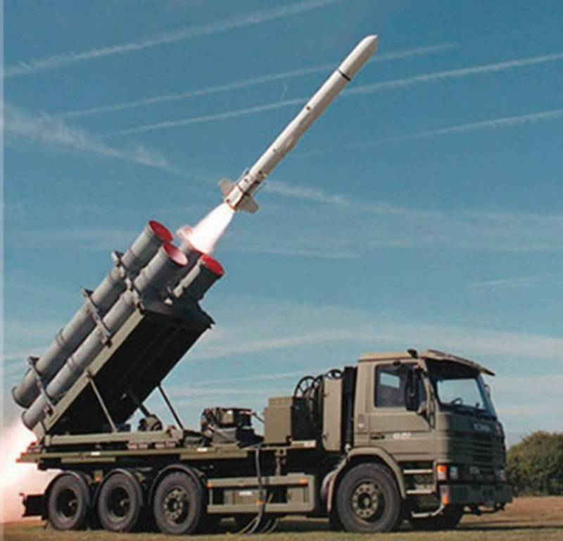愛沙尼亞表示，已向以色列航太公司簽約添購「藍茅」岸置反艦飛彈，以反制俄國軍事威脅。圖為美國機動發射型的魚叉反艦飛彈系統。（圖：取自Boeing Defense推特）