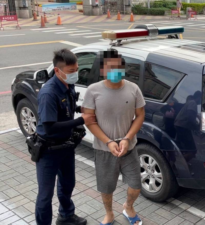 通緝犯屢換租屋處躲警卻騎同輛機車露餡被捕 社會 自由時報電子報