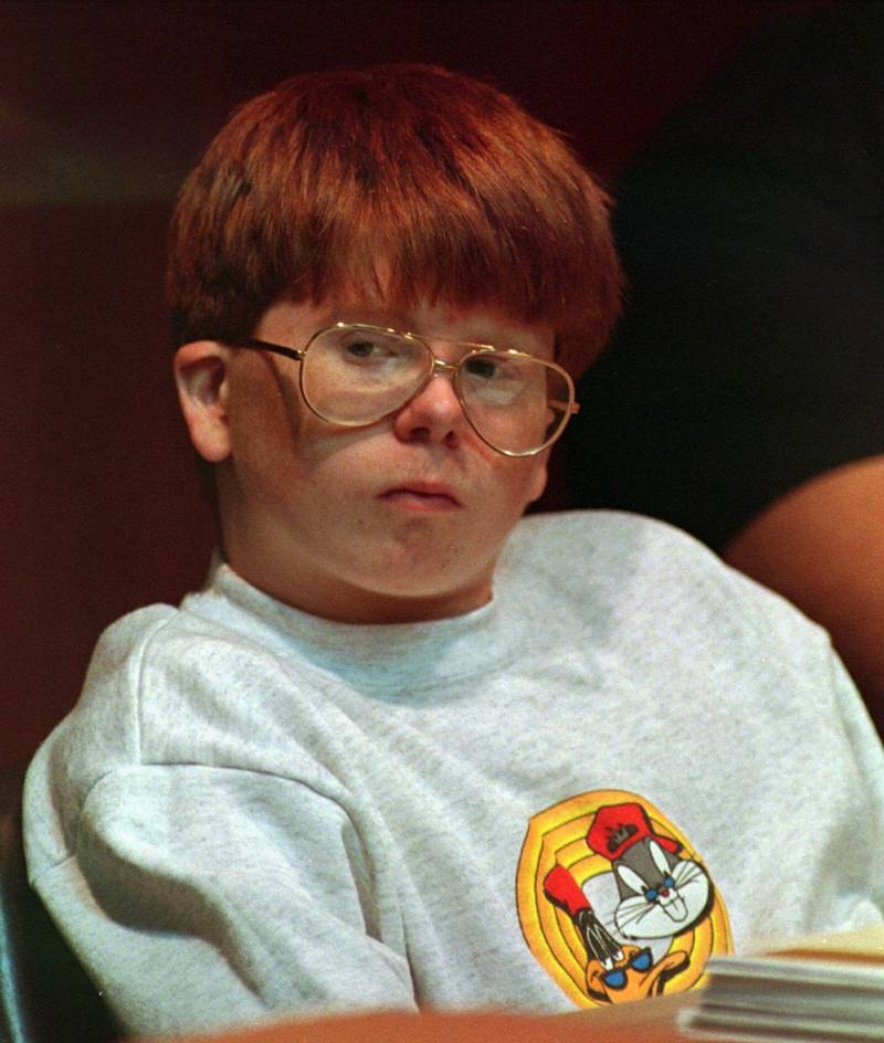 美国13岁少年史密斯（Eric M. Smith）于1993年杀害4岁男童，他在入狱将近30年后，将于11月17日假释出狱。图为史密斯1994年出庭受审的模样。（美联社）(photo:LTN)