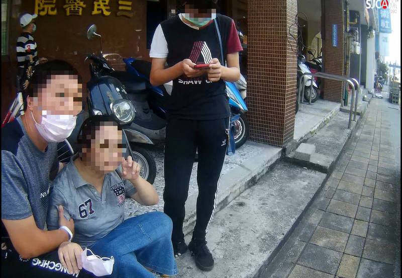 李婦捐血後差點暈倒。（記者許國楨翻攝）