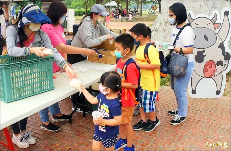 柳營牛奶節600顆鮮乳饅頭送光光 生活 自由時報電子報