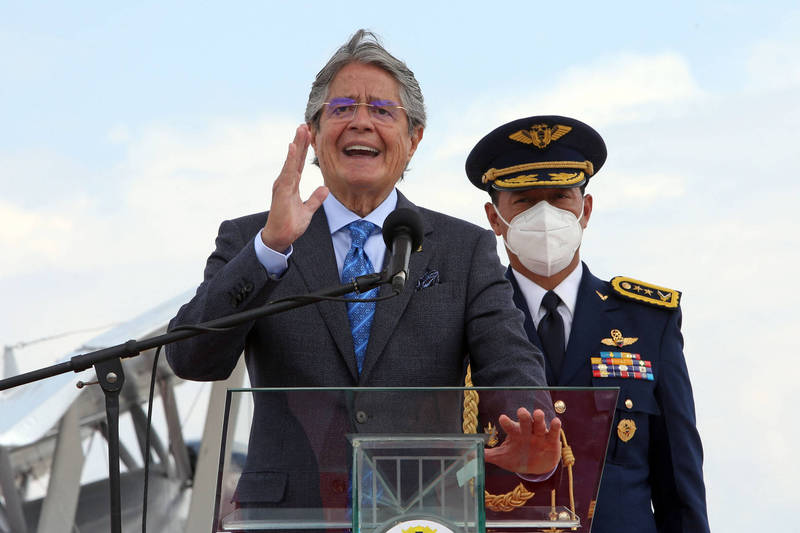 厄瓜多总统拉索近日出席空军典礼时指出，未来政府将提交法案，授权空军可直接击落进入该国领空的异常航班。（法新社）(photo:LTN)