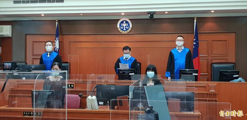 高院首場國民法官模擬法庭「逆子弒母案」，今仍判王男18年徒刑。（記者楊國文攝）