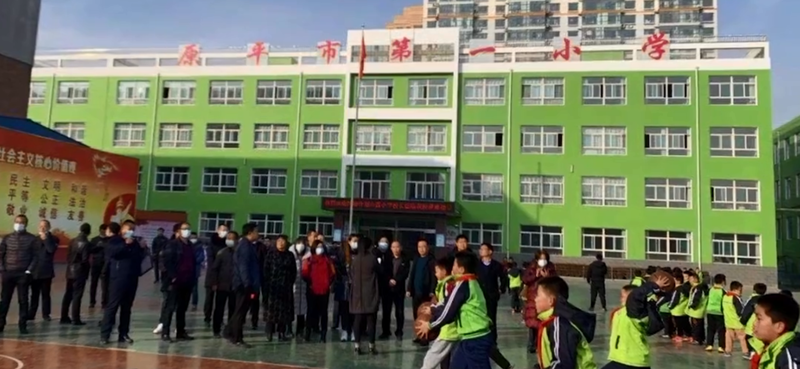 中国山西省原平市第一小学被爆出以家庭背景分类学生，引发争议。（撷取自微博）(photo:LTN)