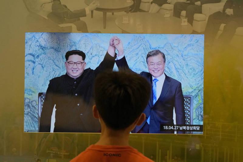 南韩青瓦台评价金正恩首次公开谈论「终战宣言」，指其意义重大。（美联社）(photo:LTN)