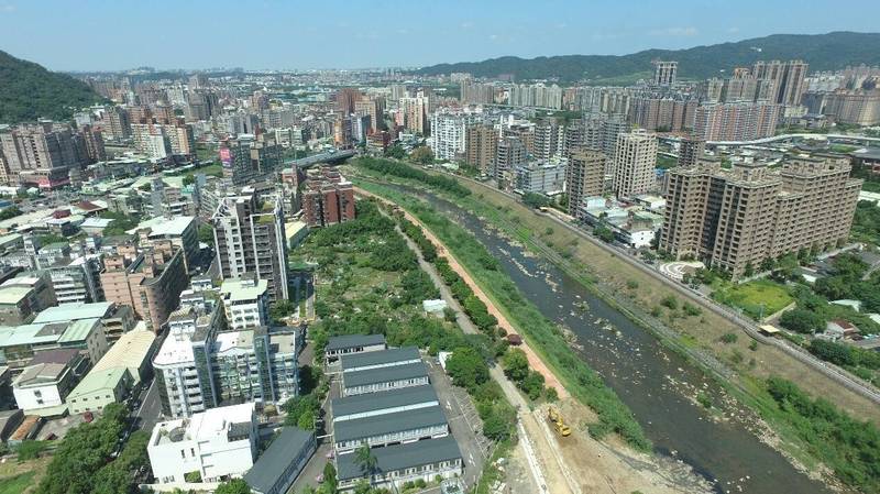 新北市政府辦理「變更三峽都市計畫(第三次通盤檢討)」案,配合三峽河及麻園溪整治計畫,檢討河川區範圍。(城鄉發展局提供) 新北市政府辦理「變更三峽都市計畫(第三次通盤檢討)」案,配合三峽河及麻園溪整治計畫,檢討河川區範圍。(城鄉發展局提供)