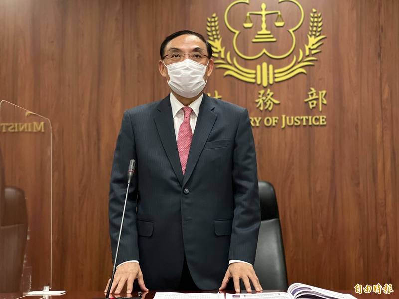 法務部長蔡清祥宣示，「毒駕零容忍」已著手進行修法。（記者錢利忠攝）