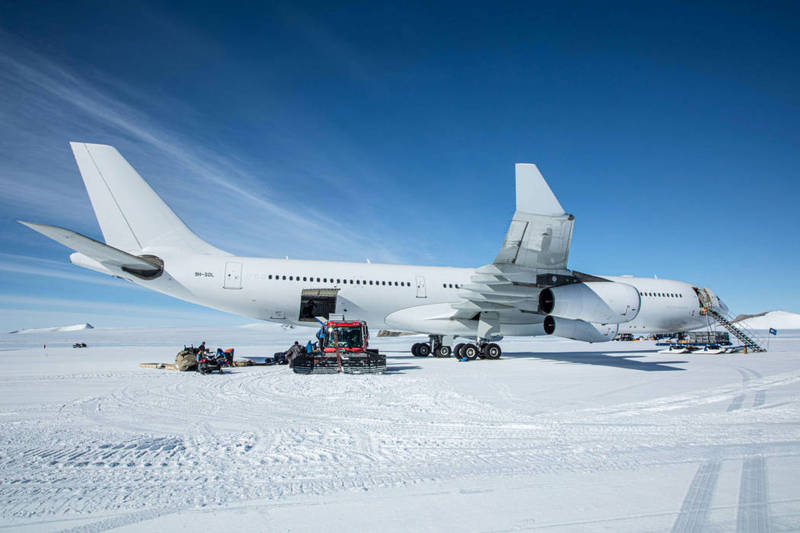 空中巴士A340客機，近日首次完成南極航班。（圖擷自Hi Fly網站）